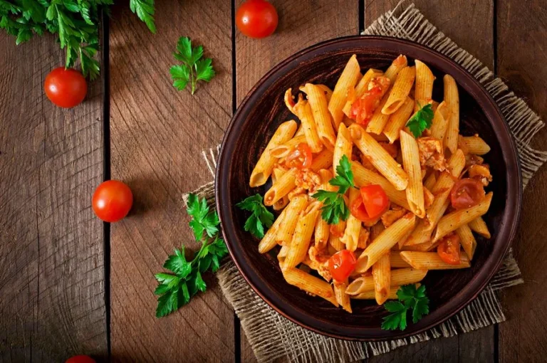 penne pasta with chicken tomato